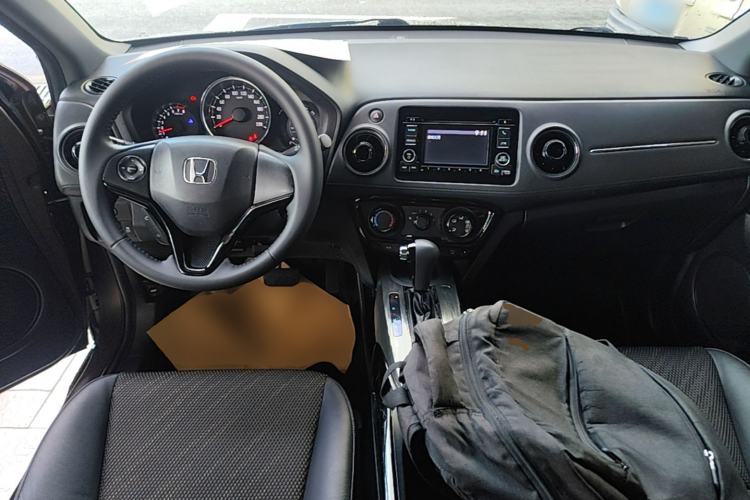 Used Honda XR-V 2015 1.8L EXi CVT Comfort Version Center Console