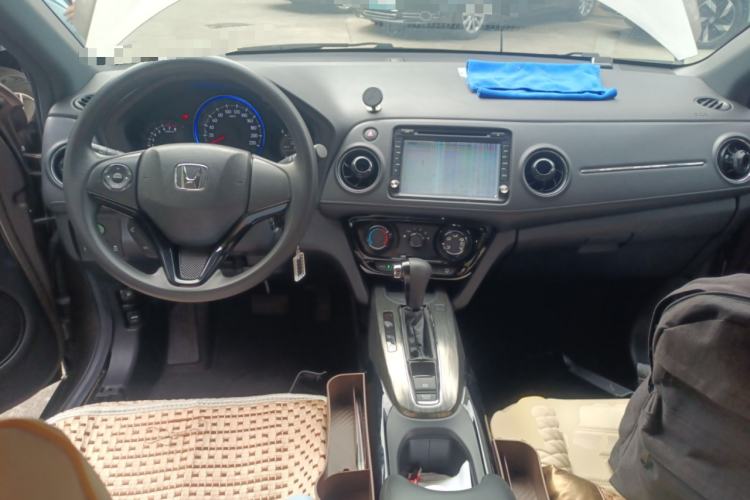 Used Honda XR-V 2015 1.8L EXi CVT Comfort Version Center Console