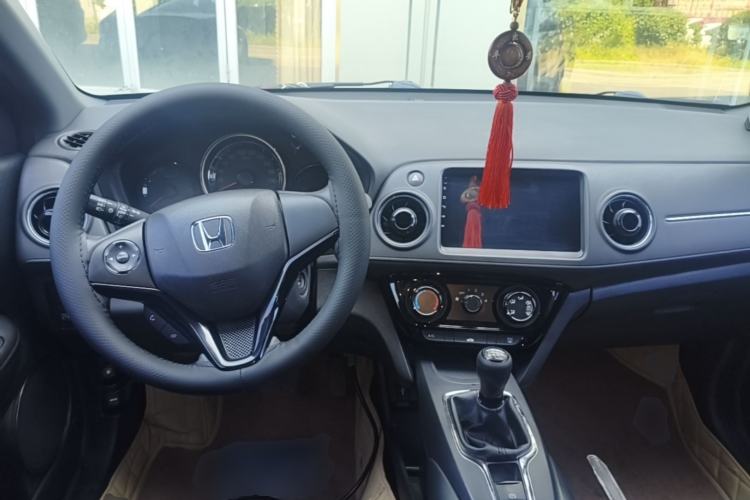Used Honda XR-V 2015 1.5L LXi Manual Classic Edition Center Console