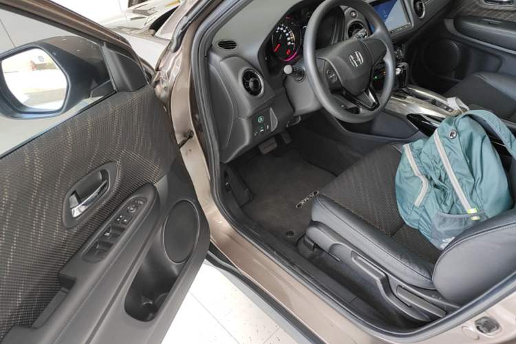 Used Honda XR-V 2015 1.8L EXi CVT Comfort Version Driver Seat