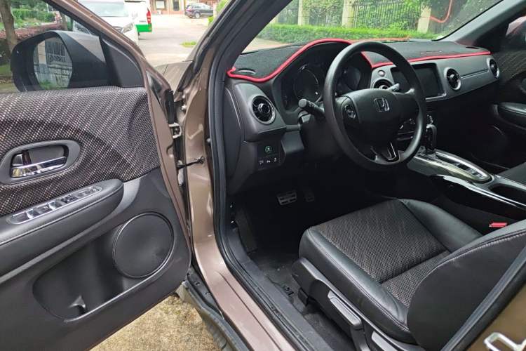 Used Honda XR-V 2015 1.8L EXi CVT Comfort Version Driver Seat