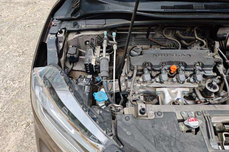 Used Honda XR-V 2015 1.8L EXi CVT Comfort Version Engine Bay Right