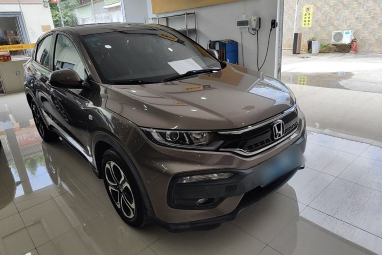 Used Honda XR-V 2015 1.8L EXi CVT Comfort Version Front Right 45 Deg