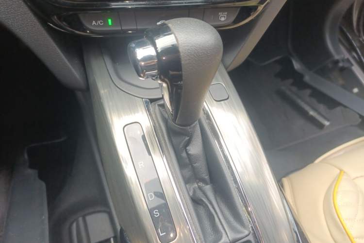 Used Honda XR-V 2015 1.8L EXi CVT Comfort Version Gear Lever