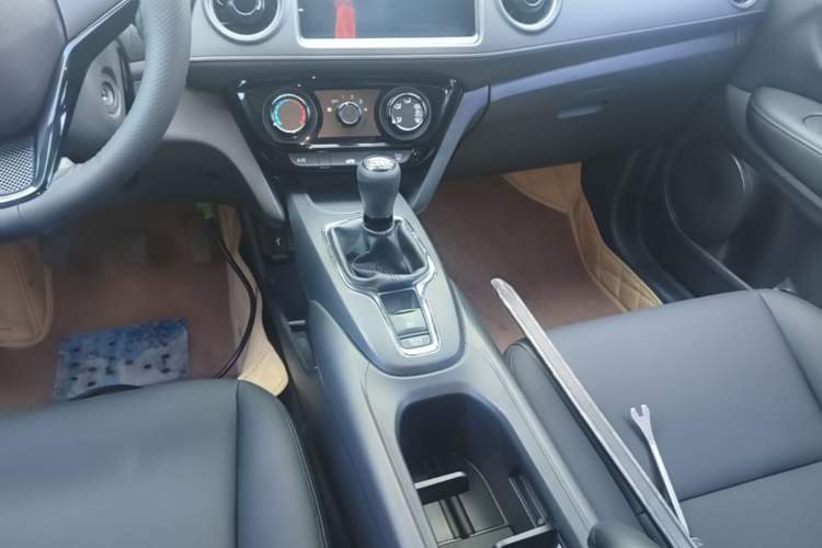 Used Honda XR-V 2015 1.5L LXi Manual Classic Edition Gear Lever