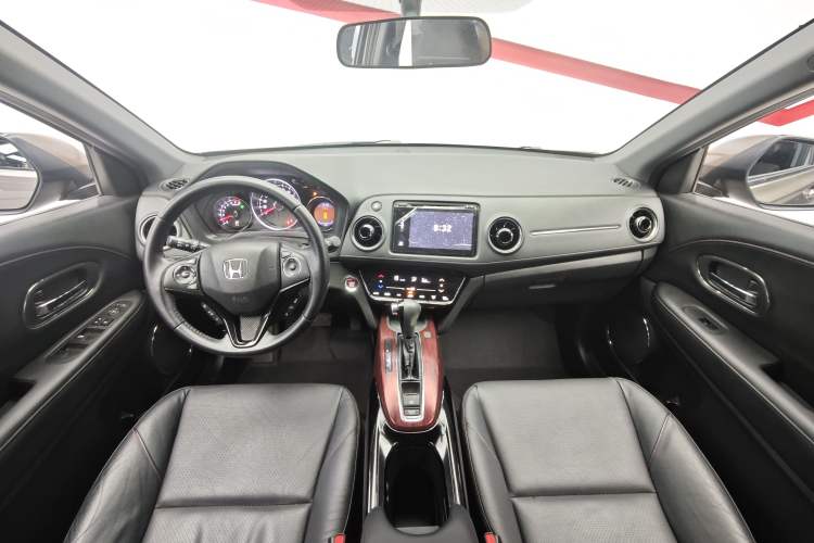 Used Honda XR-V 2015 1.8L VTi CVT Luxury Edition Interior 1