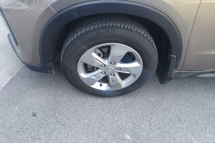 Used Honda XR-V 2015 1.5L LXi Manual Classic Edition Left Front Wheel Hub