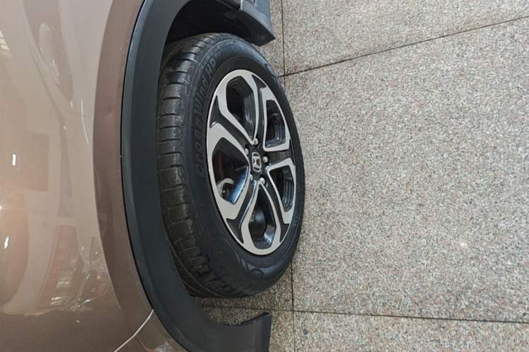 Used Honda XR-V 2015 1.8L EXi CVT Comfort Version Left Front Wheel Hub