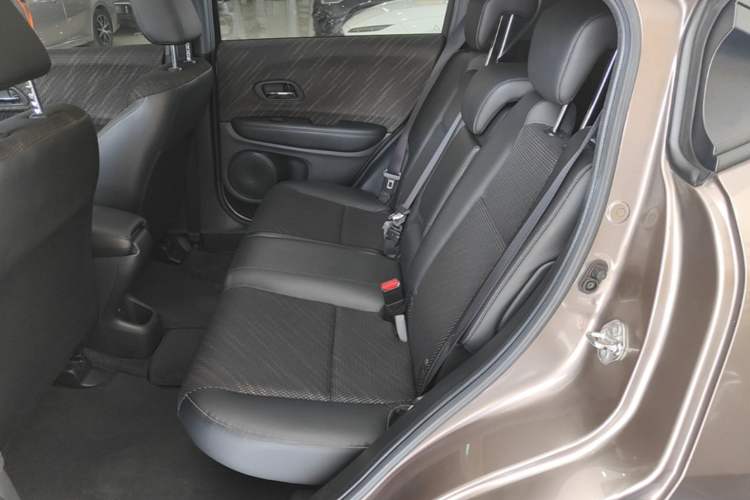 Used Honda XR-V 2015 1.8L EXi CVT Comfort Version Left Rear Seat