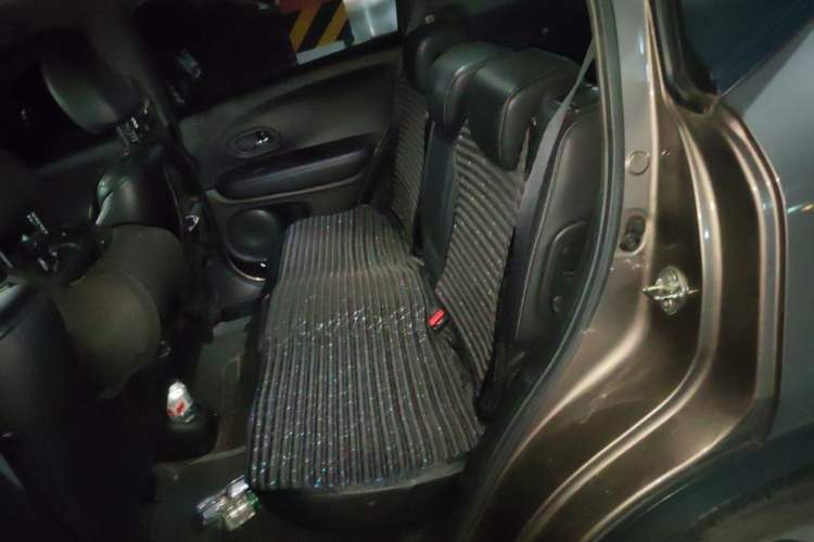 Used Honda XR-V 2015 1.8L EXi CVT Comfort Version Left Rear Seat