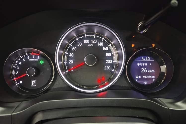 Used Honda XR-V 2015 1.8L VTi CVT Luxury Edition Odometer Close Up