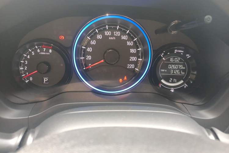 Used Honda XR-V 2015 1.8L EXi CVT Comfort Version Odometer Close Up