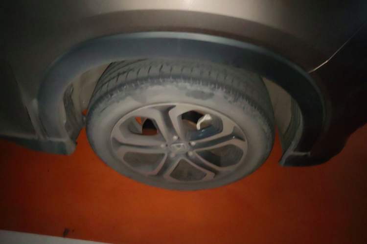 Used Honda XR-V 2015 1.8L EXi CVT Comfort Version Right Front Wheel Hub