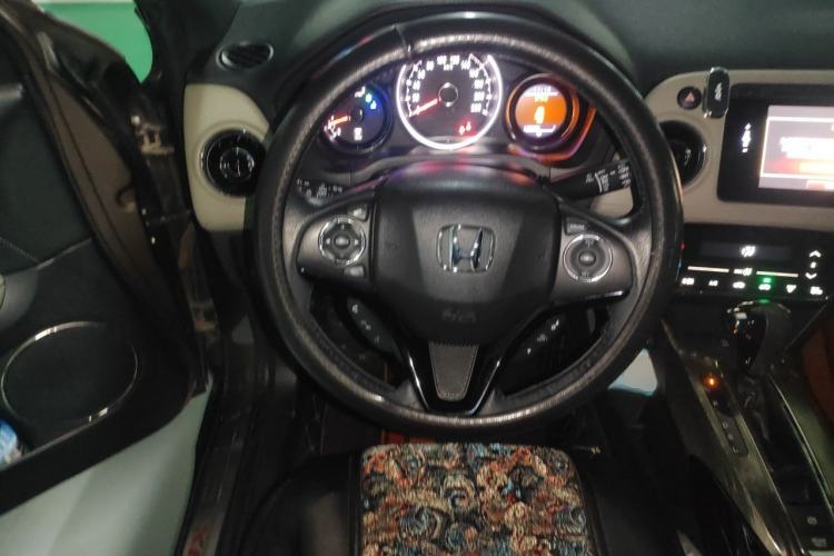 Used Honda XR-V 2015 1.8L VTi CVT Luxury Edition Steering Wheel