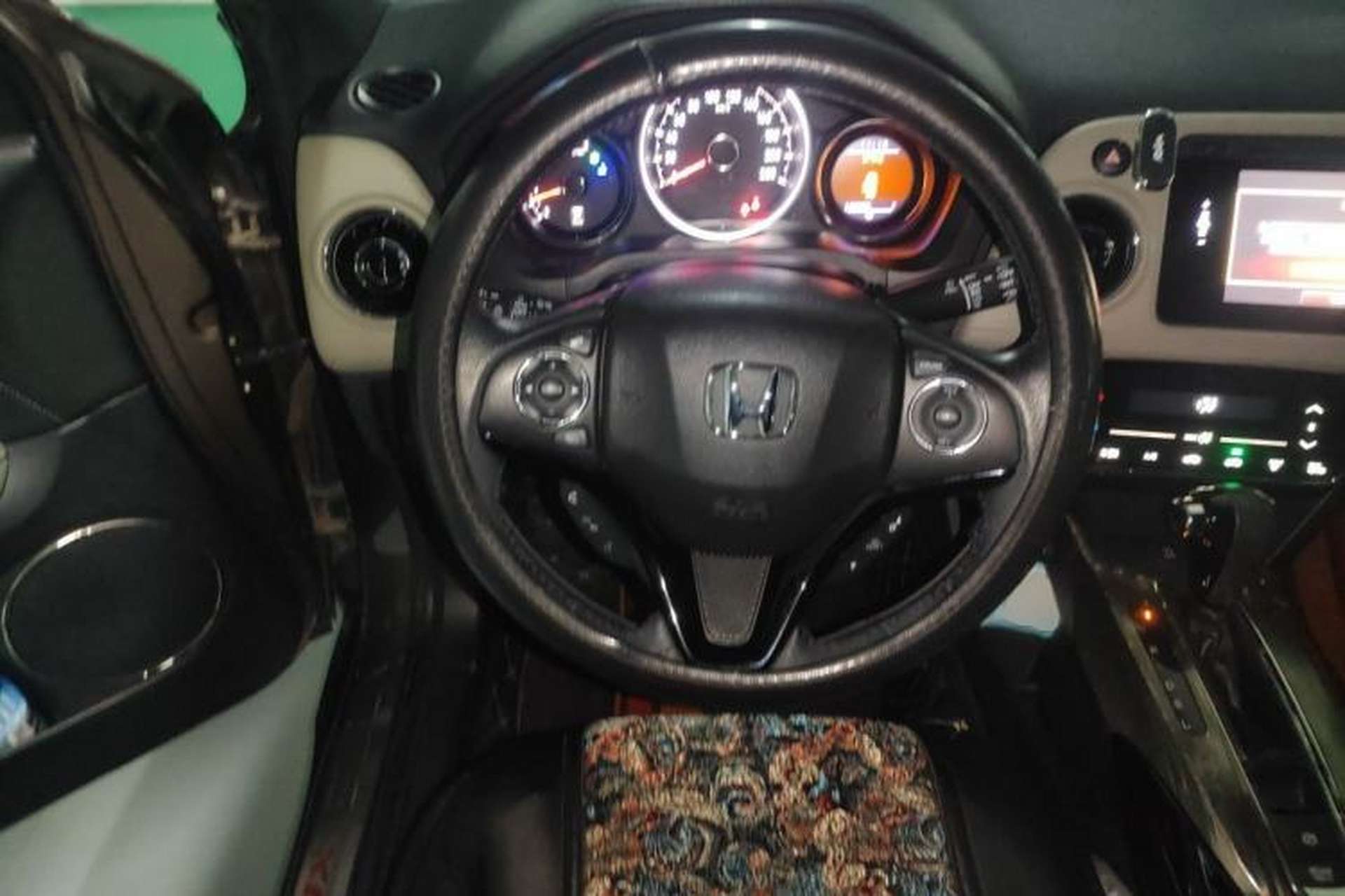 Used Honda XR-V 2015 1.8L VTi CVT Luxury Edition Steering Wheel