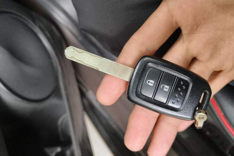 Used Honda XR-V 2015 1.5L LXi CVT Classic Edition Vehicle Key