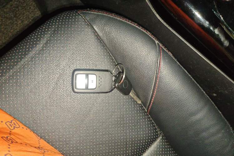 Used Honda XR-V 2015 1.8L VTi CVT Luxury Edition Vehicle Key