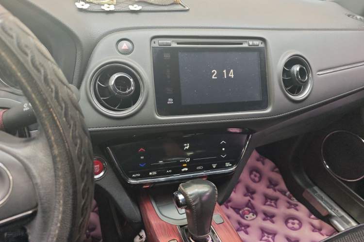 Used Honda XR-V 2015 1.8L VTi CVT Luxury Edition Audio And AC Panel