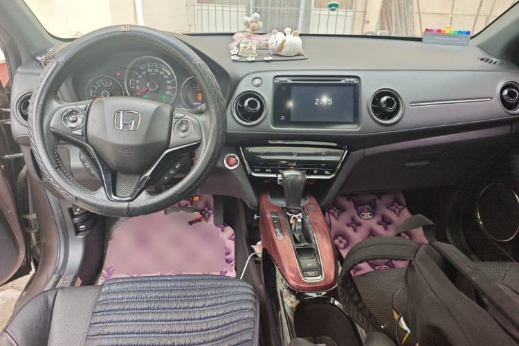 Used Honda XR-V 2015 1.8L VTi CVT Luxury Edition Center Console