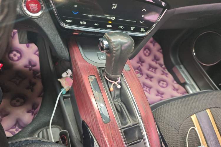 Used Honda XR-V 2015 1.8L VTi CVT Luxury Edition Gear Lever