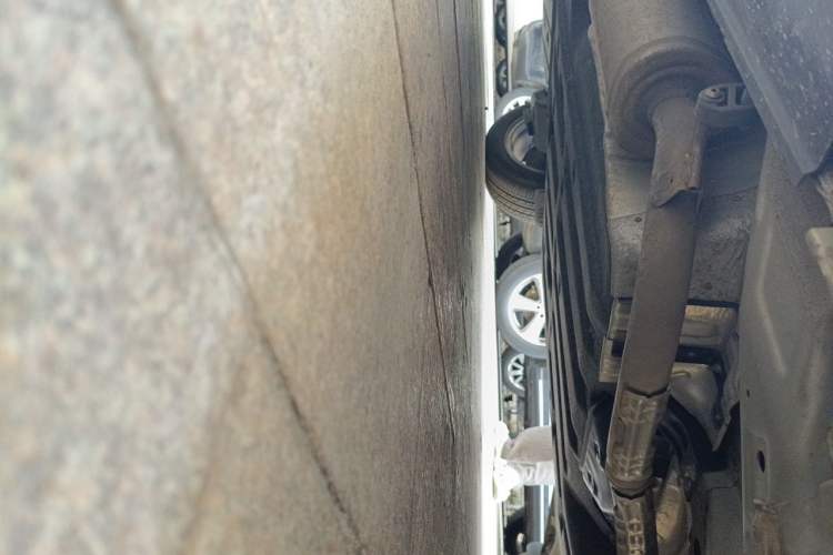Used Honda XR-V 2015 1.8L VTi CVT Luxury Edition Chassis Front Right