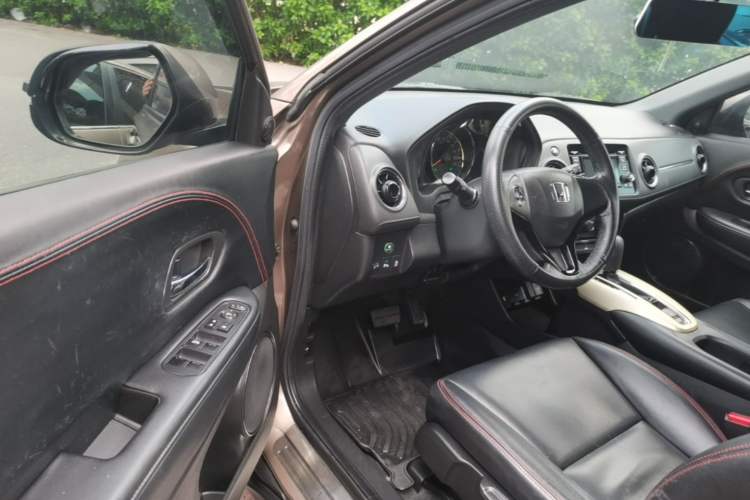 Used Honda XR-V 2015 1.5L LXi CVT Classic Edition Driver Seat