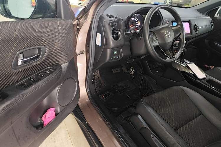 Used Honda XR-V 2015 1.8L EXi CVT Comfort Version Driver Seat