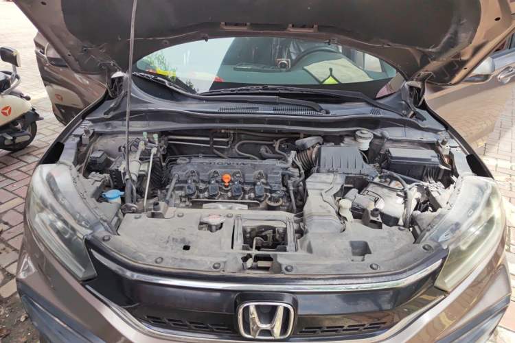 Used Honda XR-V 2015 1.8L EXi CVT Comfort Version Engine Bay