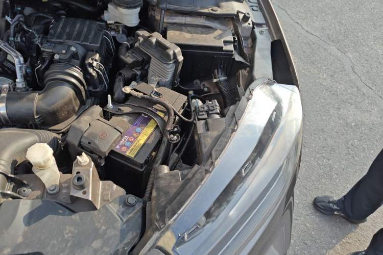Used Honda XR-V 2015 1.5L LXi CVT Classic Edition Engine Bay Left