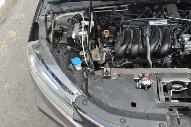 Used Honda XR-V 2015 1.5L LXi CVT Classic Edition Engine Bay Right