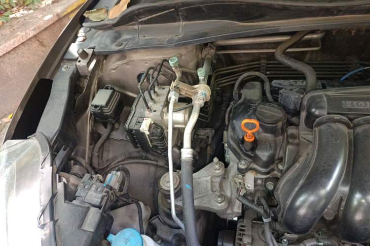 Used Honda XR-V 2015 1.5L LXi CVT Classic Edition Engine Bay Right