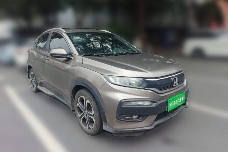 Used Honda XR-V 2015 1.8L VTi CVT Luxury Edition Front Right 45 Deg
