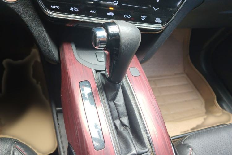 Used Honda XR-V 2015 1.8L VTi CVT Luxury Edition Gear Lever