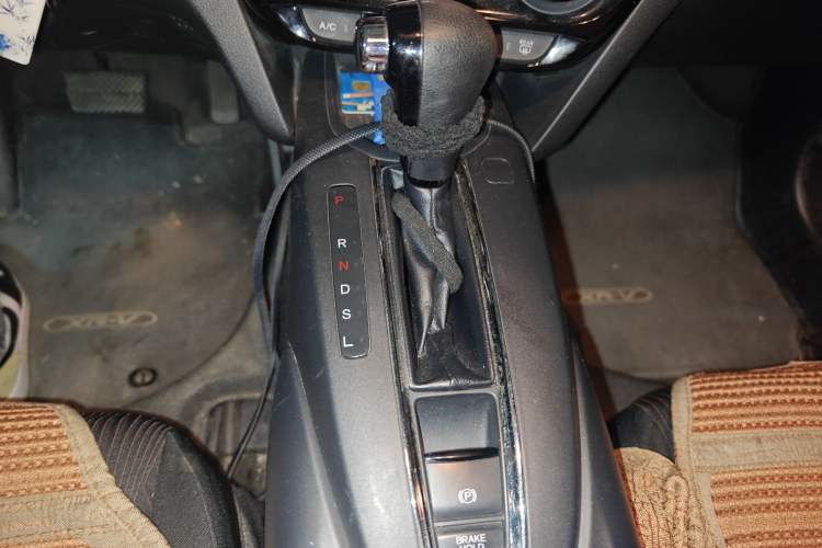 Used Honda XR-V 2015 1.5L LXi CVT Classic Edition Gear Lever