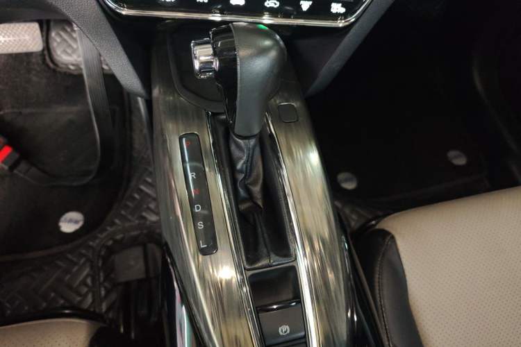 Used Honda XR-V 2015 1.8L VTi CVT Luxury Edition Gear Lever