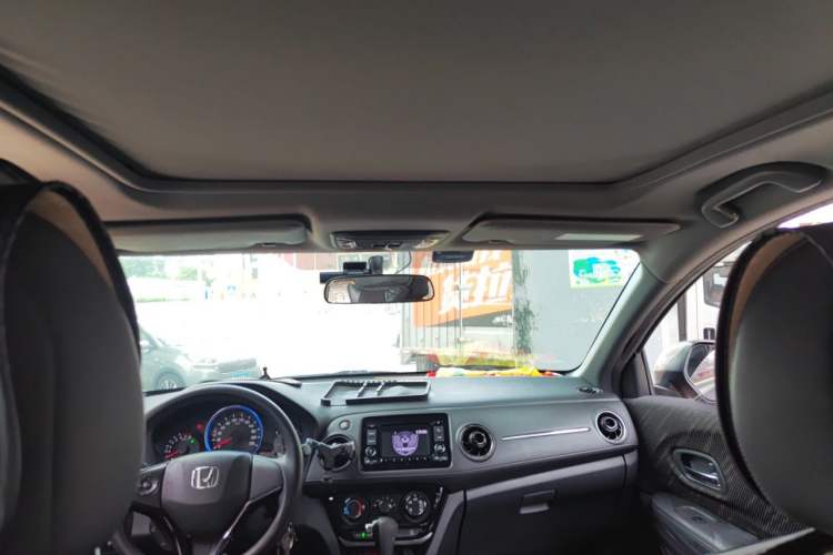 Used Honda XR-V 2015 1.8L EXi CVT Comfort Version Headliner