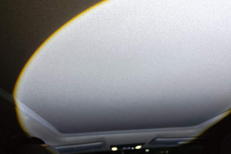 Used Honda XR-V 2015 1.8L VTi CVT Luxury Edition Headliner