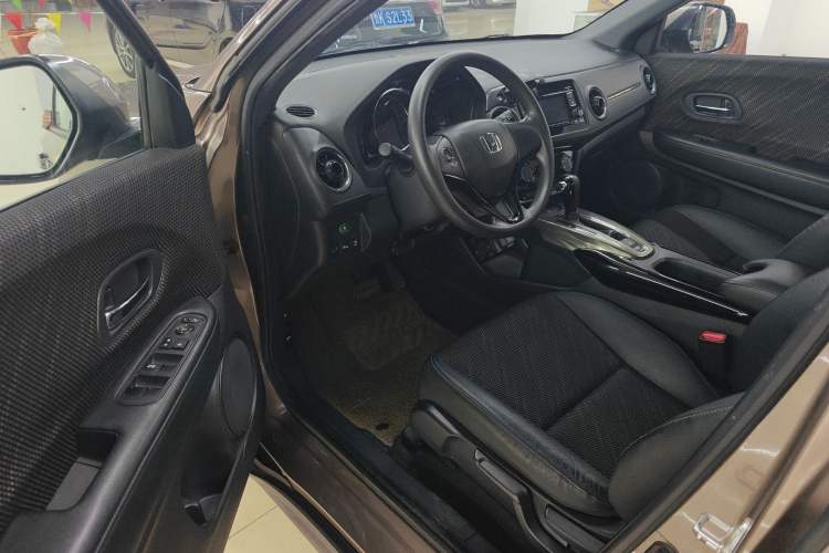 Used Honda XR-V 2015 1.8L EXi CVT Comfort Version Left Front Seat