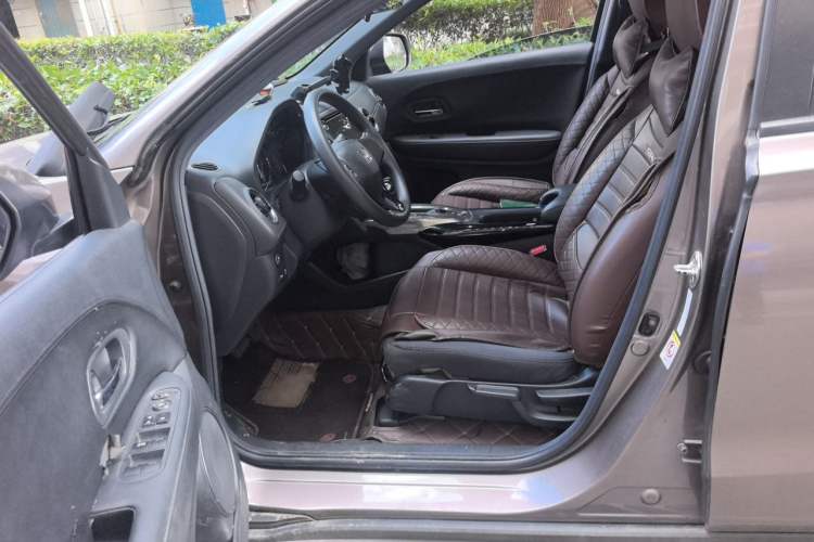 Used Honda XR-V 2015 1.8L EXi CVT Comfort Version Left Front Seat