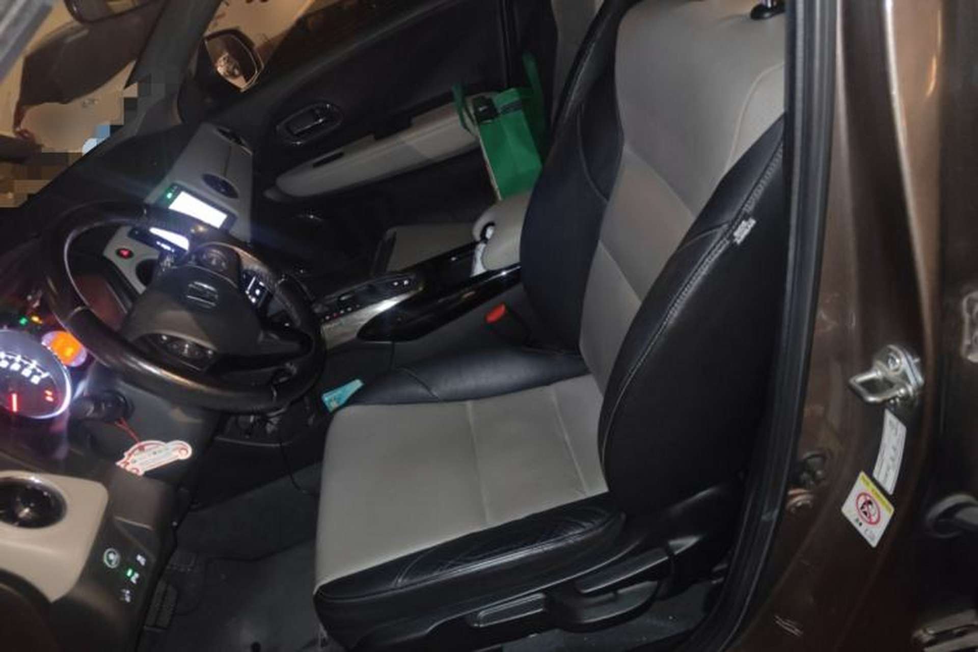Used Honda XR-V 2015 1.8L VTi CVT Luxury Edition Left Front Seat