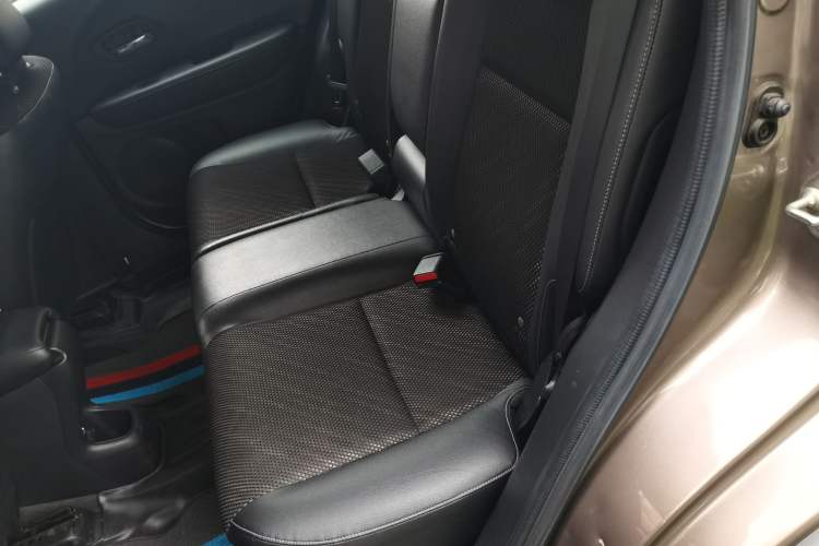 Used Honda XR-V 2015 1.8L EXi CVT Comfort Version Left Rear Seat