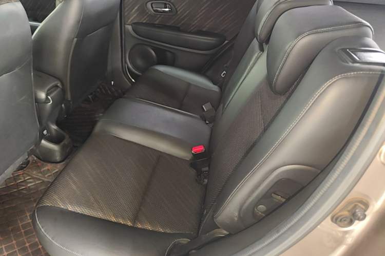 Used Honda XR-V 2015 1.8L EXi CVT Comfort Version Left Rear Seat