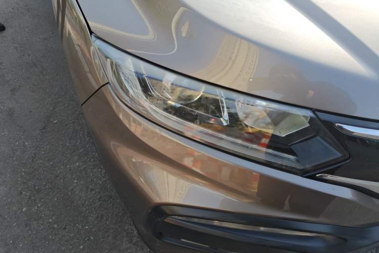 Used Honda XR-V 2015 1.5L LXi CVT Classic Edition Right Front Headlight