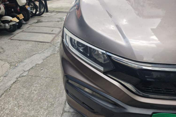 Used Honda XR-V 2015 1.8L EXi CVT Comfort Version Right Front Headlight