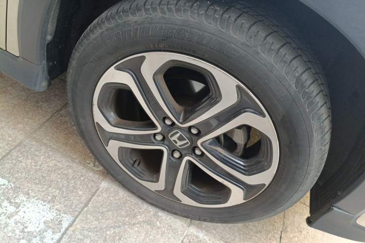 Used Honda XR-V 2015 1.8L VTi CVT Luxury Edition Right Front Wheel Hub