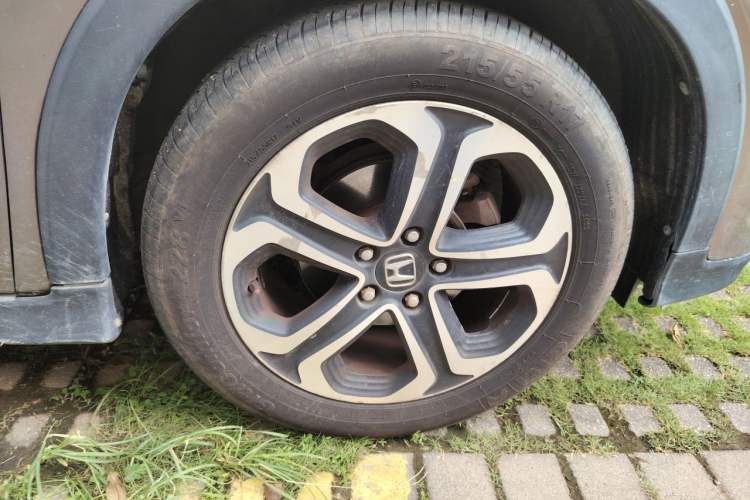 Used Honda XR-V 2015 1.8L EXi CVT Comfort Version Right Front Wheel Hub