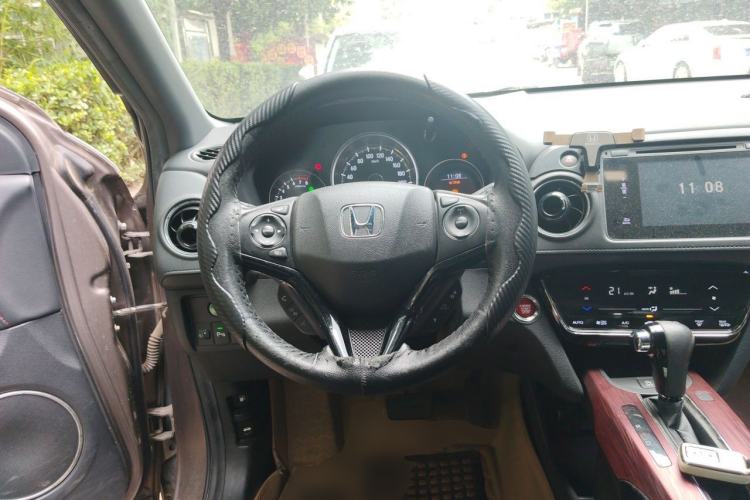 Used Honda XR-V 2015 1.8L VTi CVT Luxury Edition Steering Wheel
