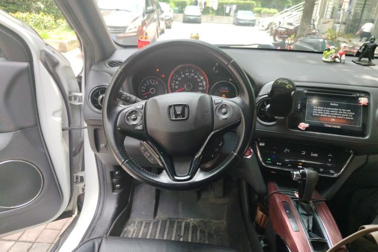 Used Honda XR-V 2015 1.8L VTi CVT Luxury Edition Steering Wheel