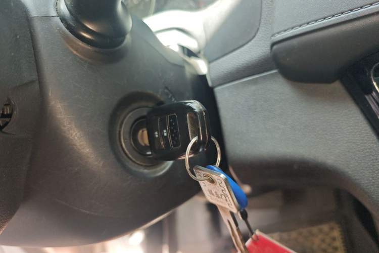 Used Honda XR-V 2015 1.8L EXi CVT Comfort Version Vehicle Key