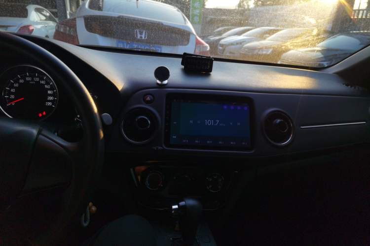 Used Honda XR-V 2015 1.5L LXi CVT Classic Edition Audio And AC Panel